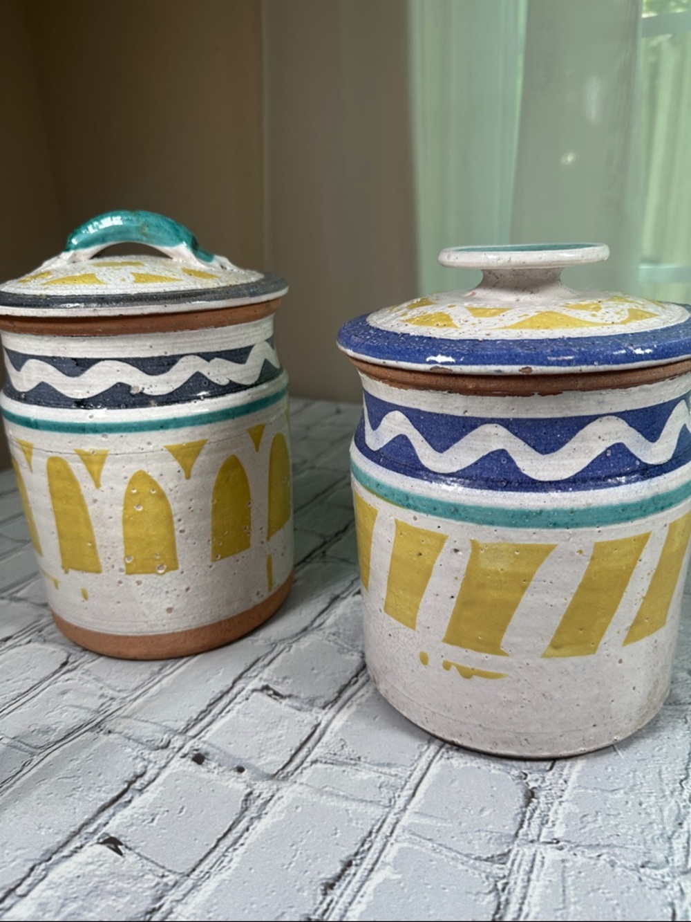 2 Navajo Southwestern Pottery Canisters Handmade 9-10” turquoise yellow blue - Picture 16 of 16